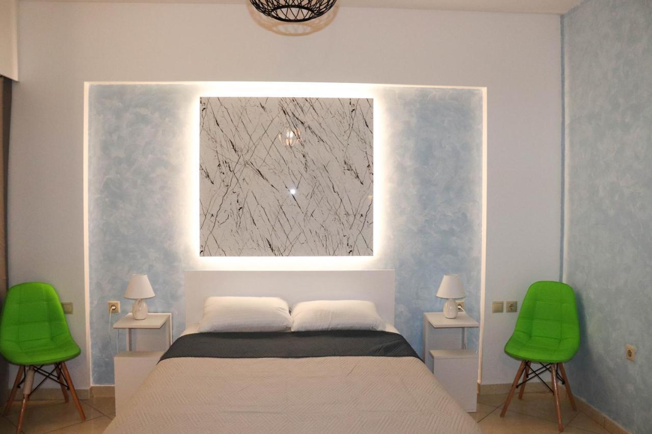 The Sky Yard Eclectic Studios Rhodes City Esterno foto