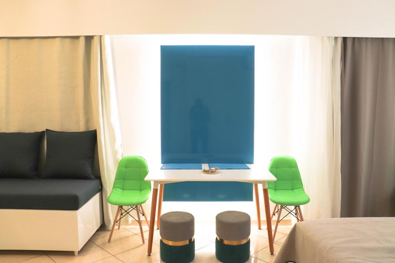 The Sky Yard Eclectic Studios Rhodes City Esterno foto
