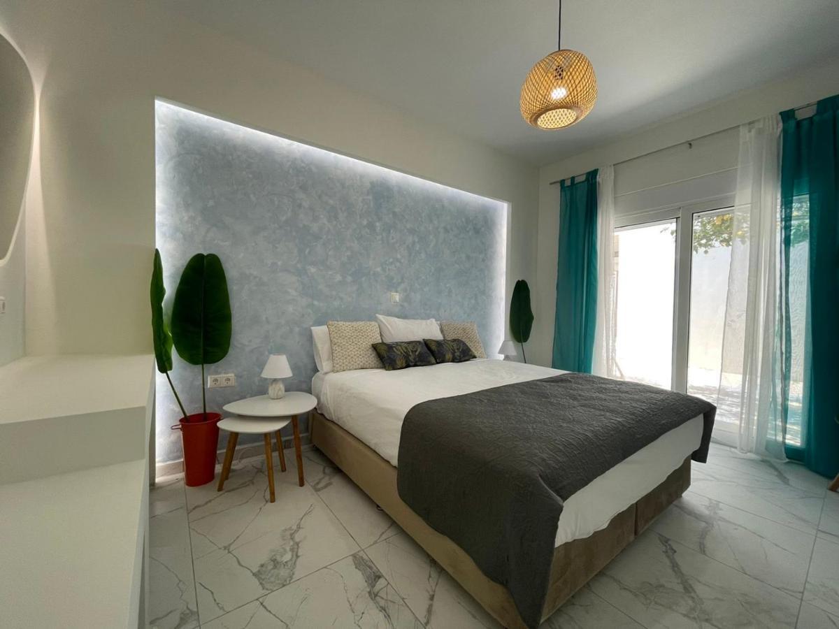 The Sky Yard Eclectic Studios Rhodes City Esterno foto